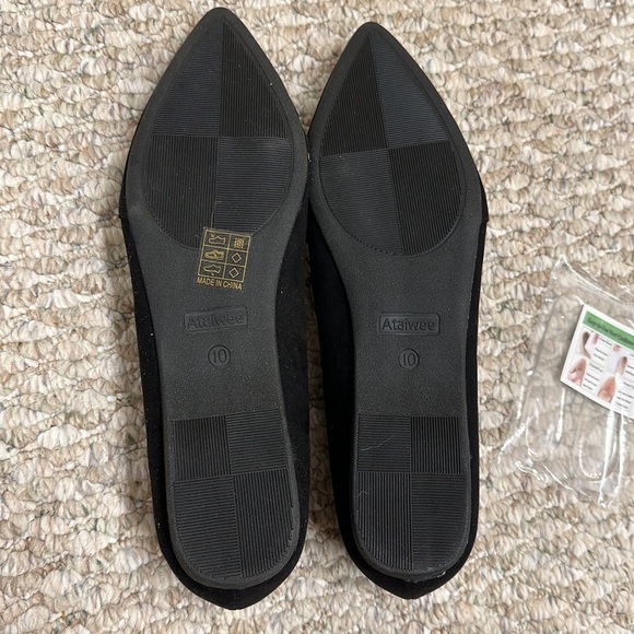 Ataiwee black velvet flats size 10 NWOT - Picture 6 of 8
